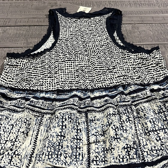 Lucky brand oversized women top - Picture 7 of 9